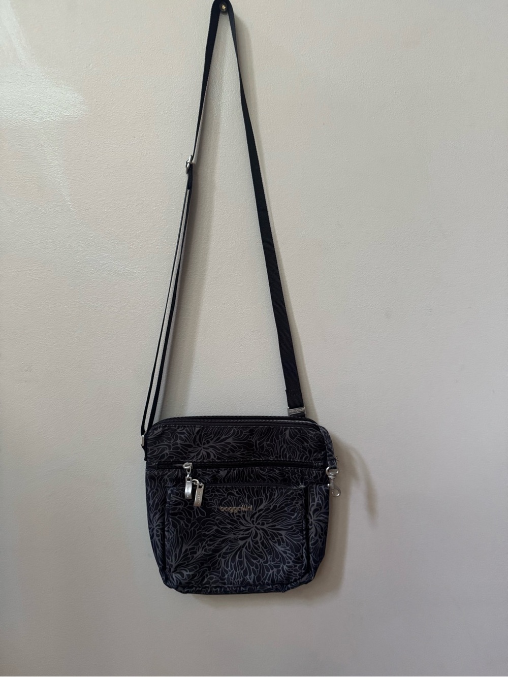Baggallini Crossbody Shoulder Bag - Black Floral Pattern